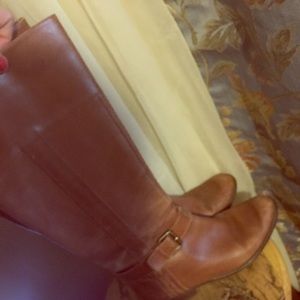 Anne Klein brown leather boots